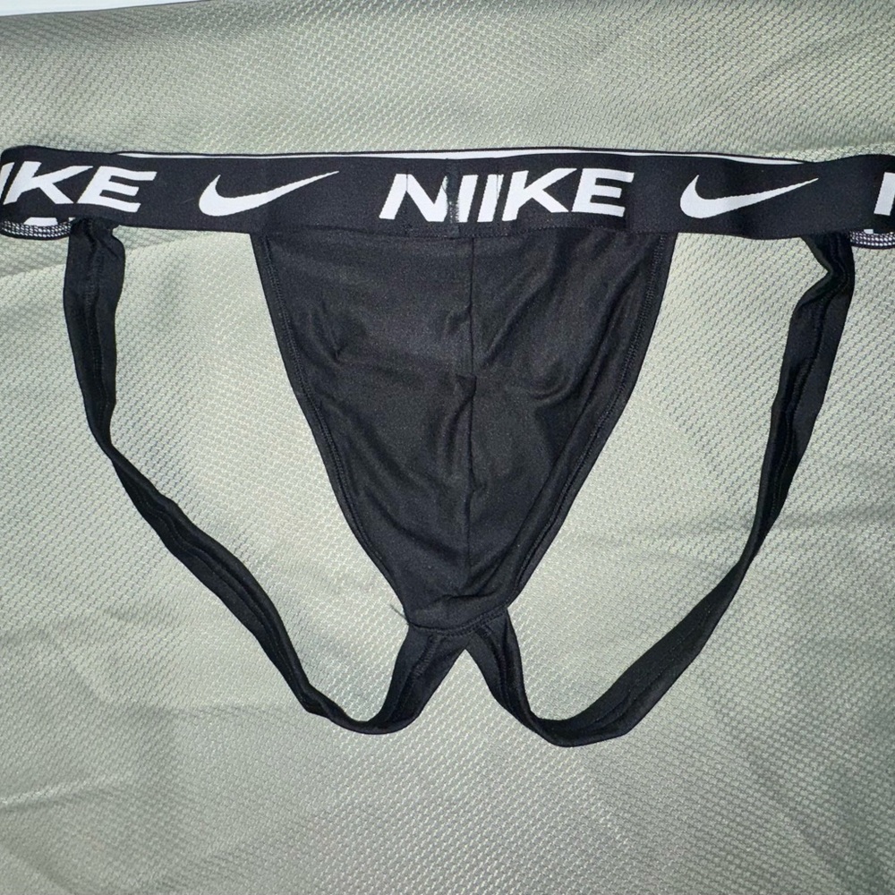 Nike Gray and Black Athletic Wear
